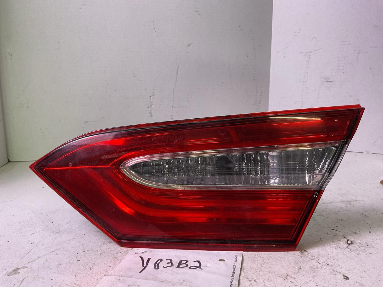 Tail Light Assembly TOYOTA CAMRY Right 18 19 20 21 22 23 240