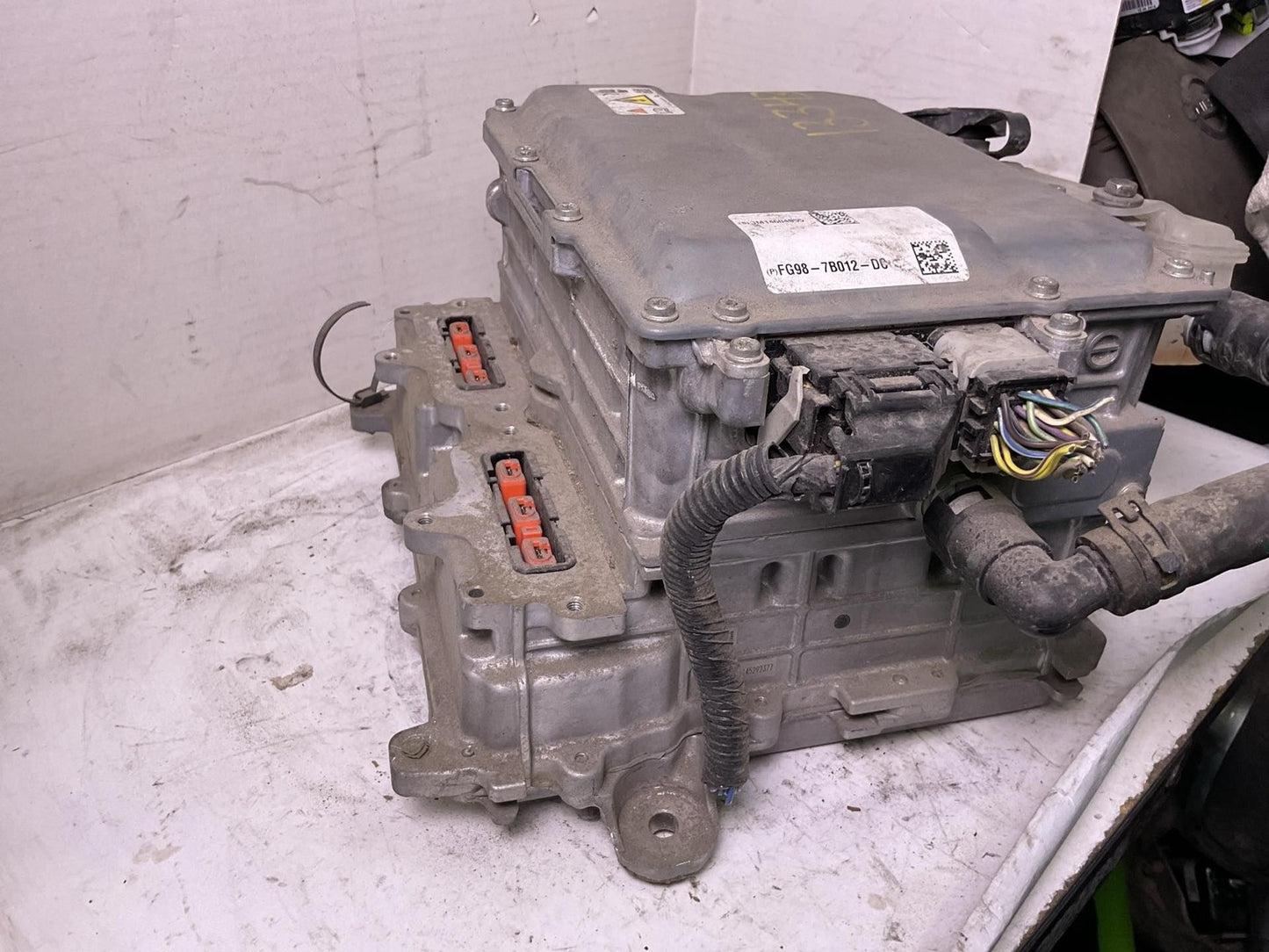 Converter/inverter/charger FORD FUSION 15 16 17 18 19 202