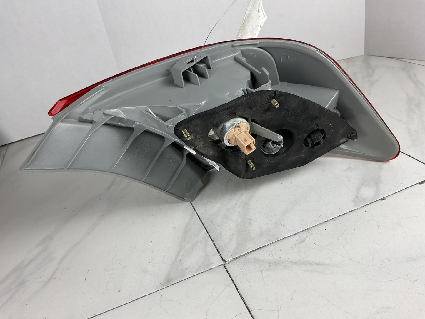 Tail Light Assembly TOYOTA CAMRY Right 12 13 146