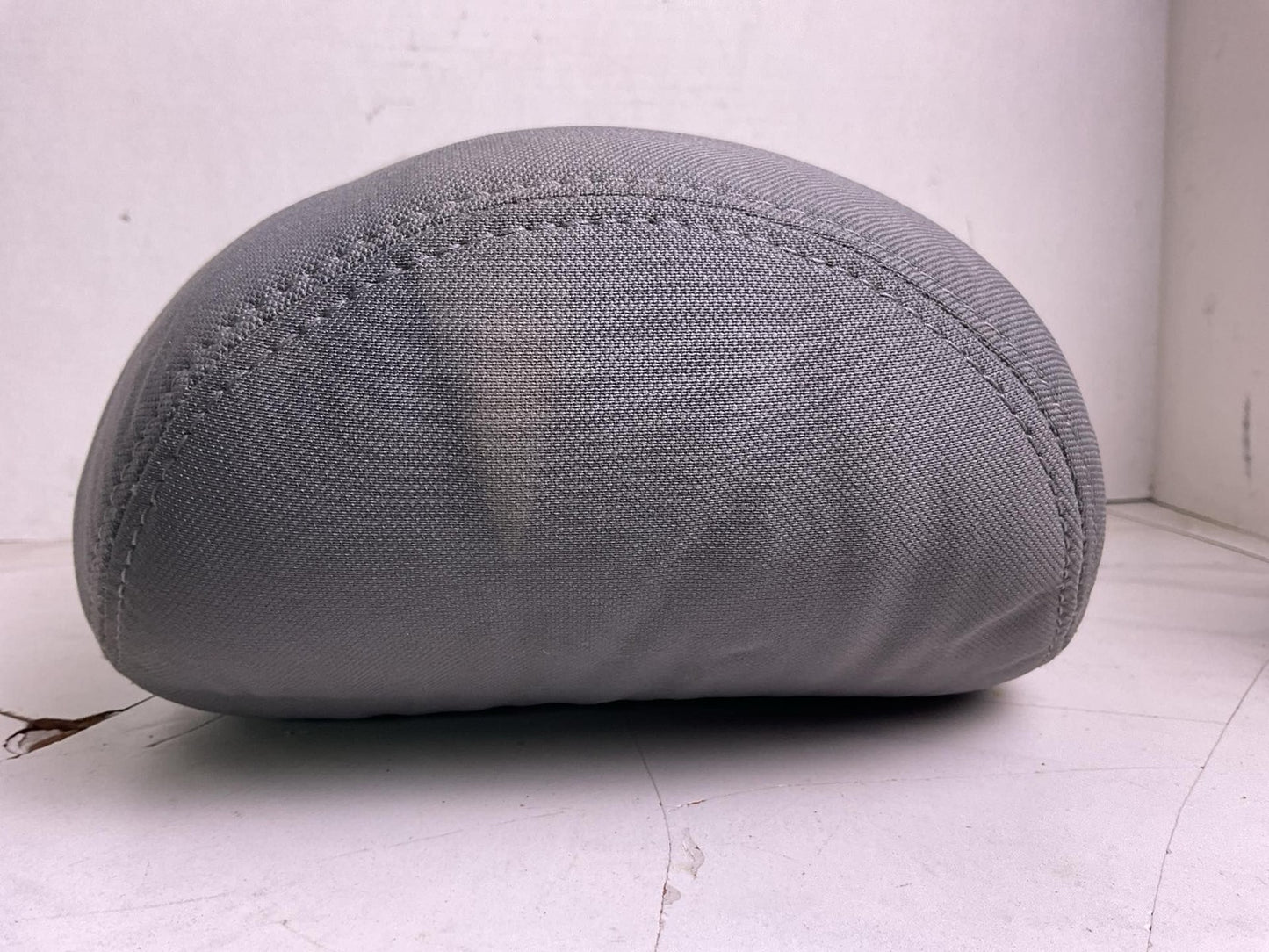 Headrest FORD FOCUS Right 13 143