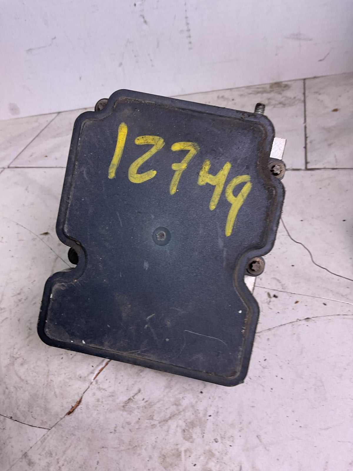 Anti-lock Brake Parts NISSAN VERSA 14 15 16 17 18 194