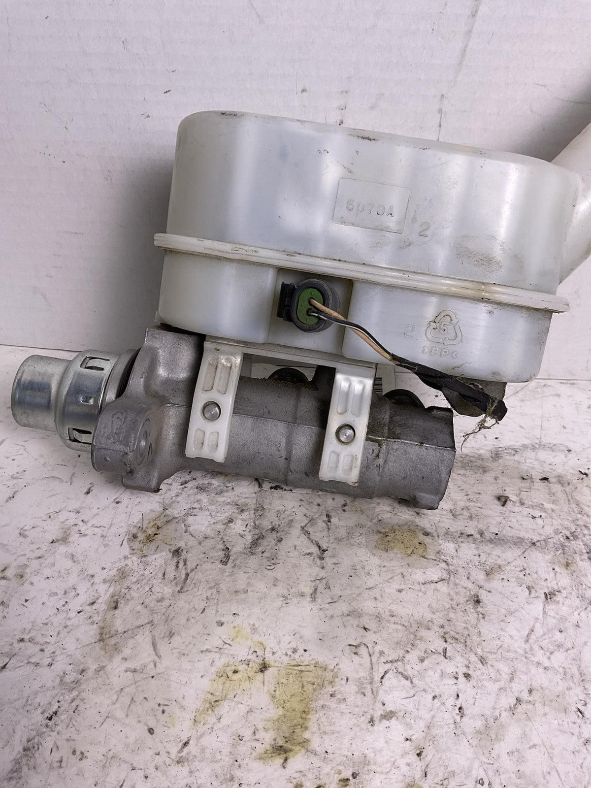 Master Cylinder CHEVY TRAVERSE 09 10 11 12 13 14 15 16 174