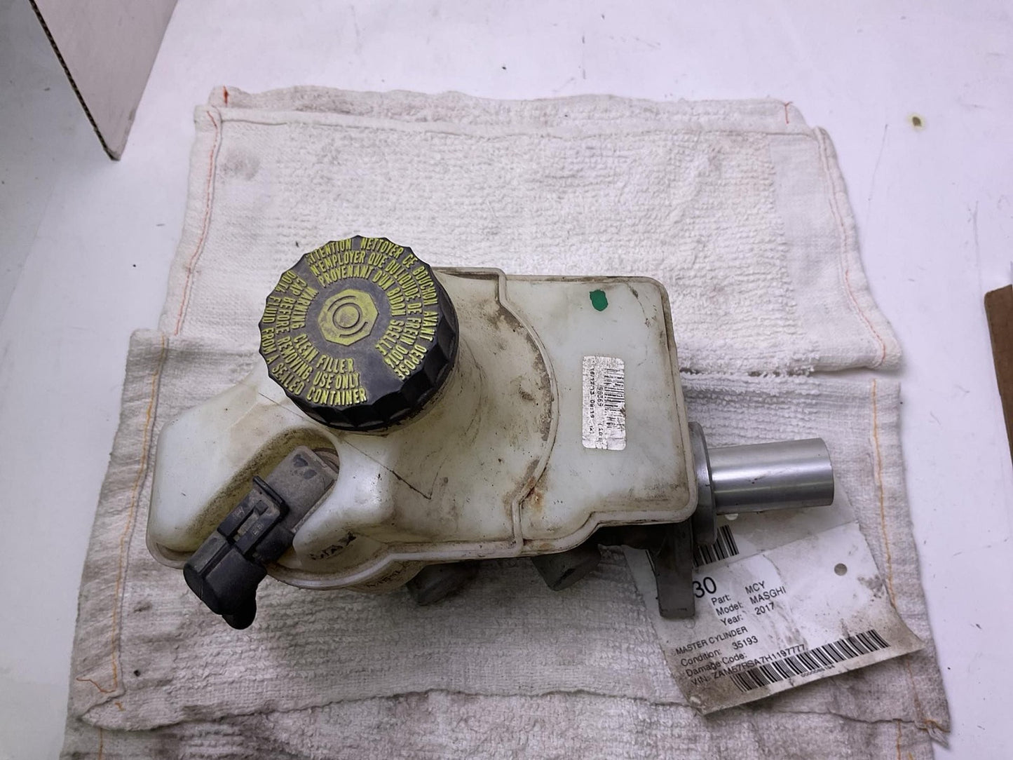 Master Cylinder MASERATI GHIBLI 172