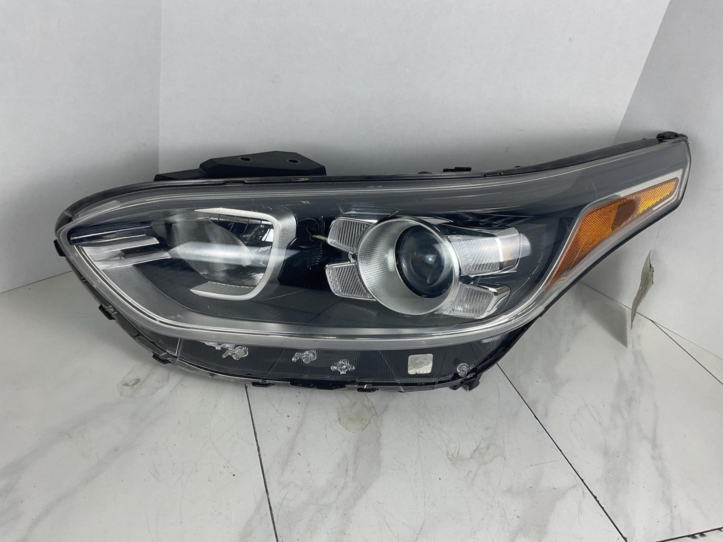 Left Driver Side Head Light Assembly 2019-2021 KIA FORTE5