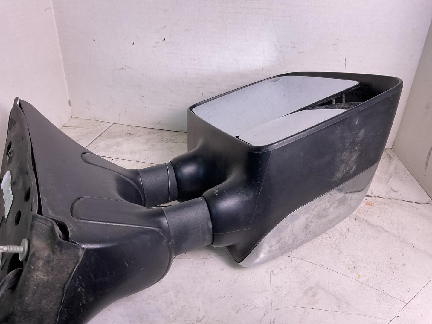 Door Mirror NISSAN TITAN Right 04 05 06 07 08 09 10 11 12 13 14 155