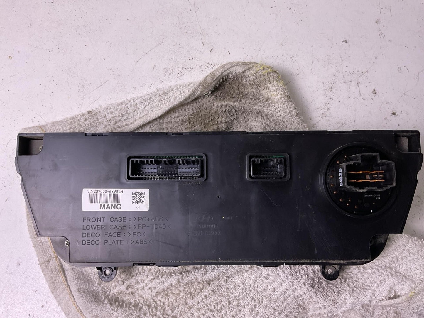 Heater A/c Control HYUNDAI SONATA 15 16 174