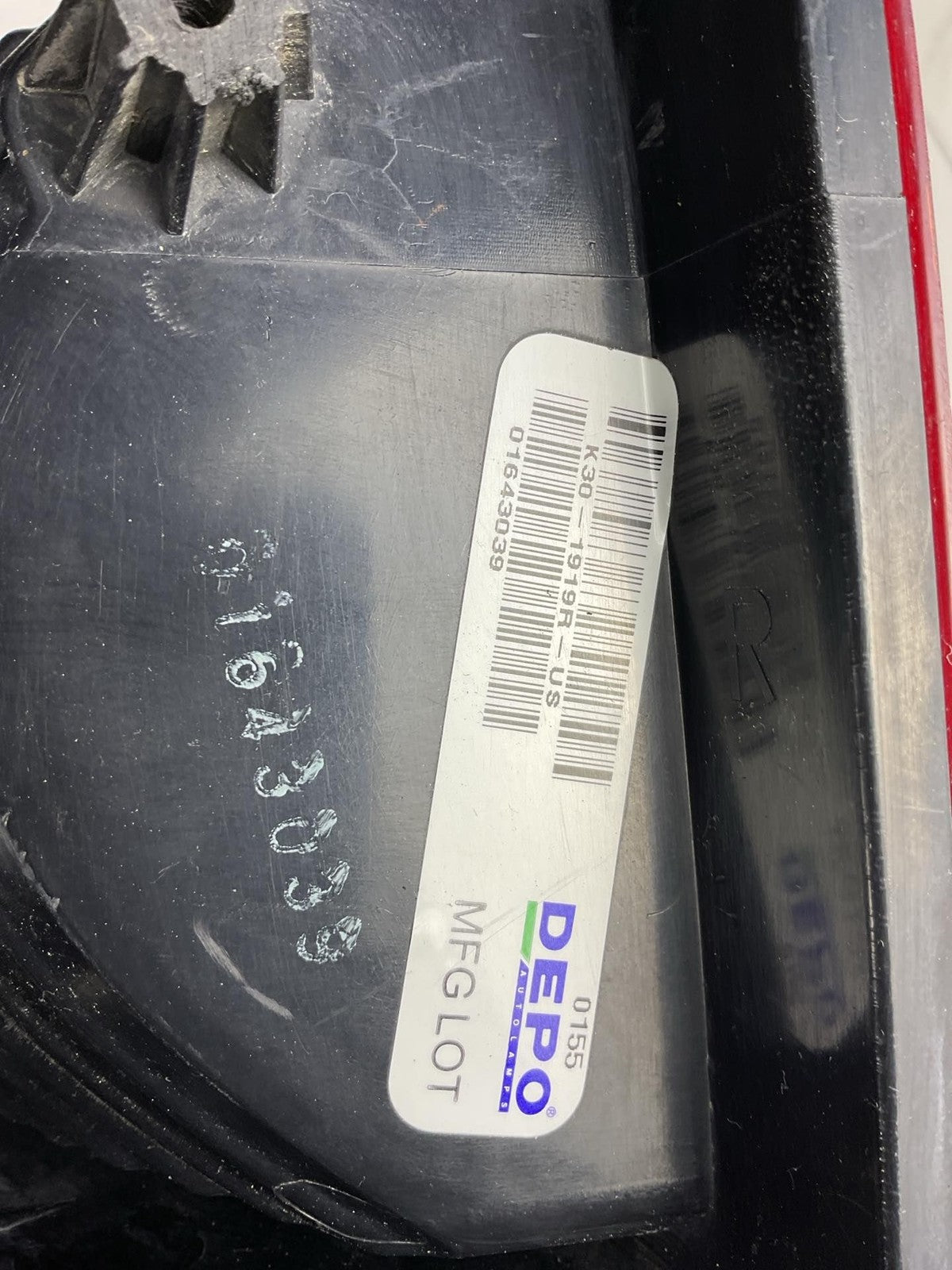 Tail Light Assembly FORD PICKUP F150 Right 04 05 06 07 08 095