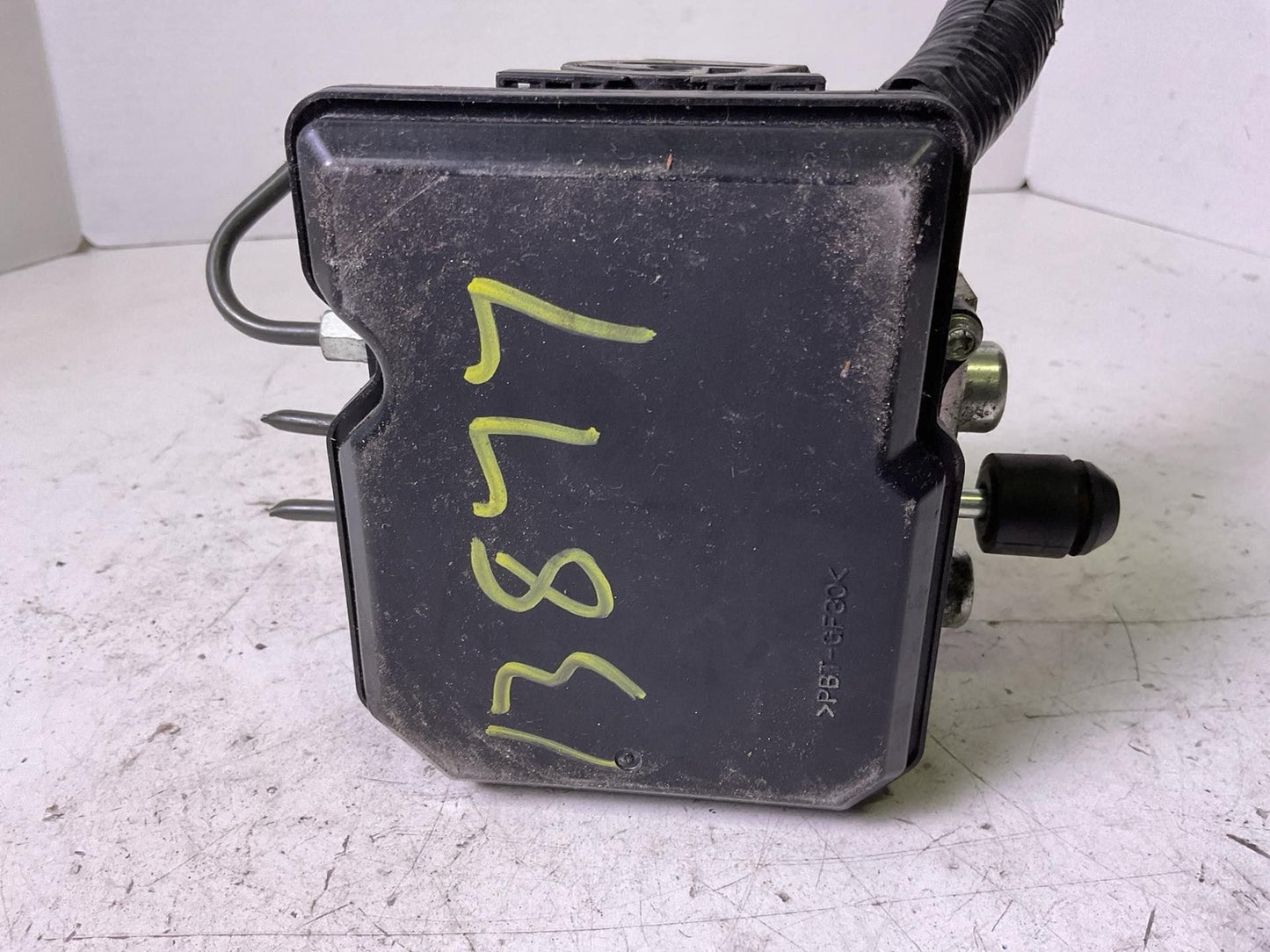 Anti-lock Brake Parts NISSAN LEAF 14 154