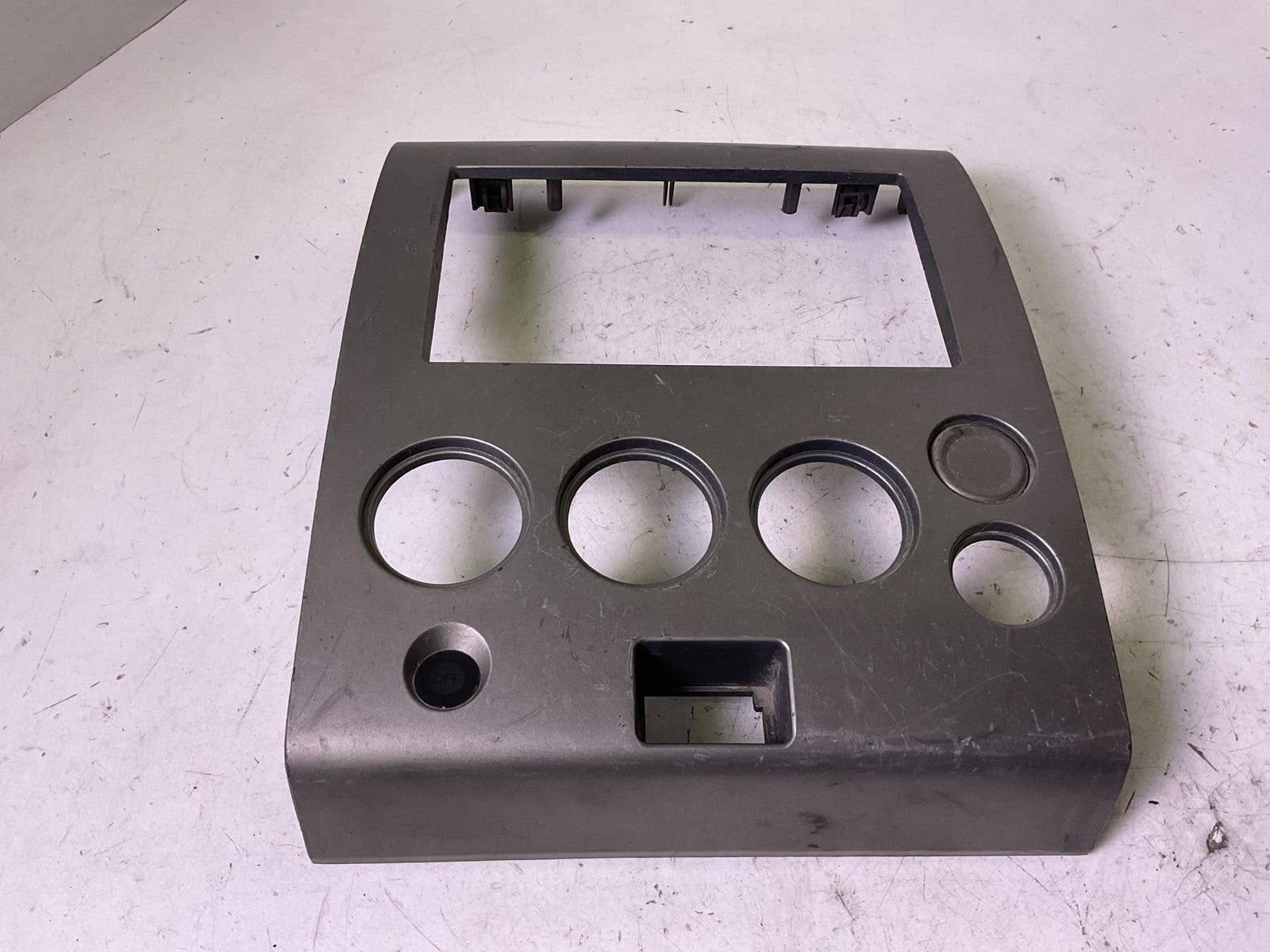 Radio Bezel Trim NISSAN TITAN 040