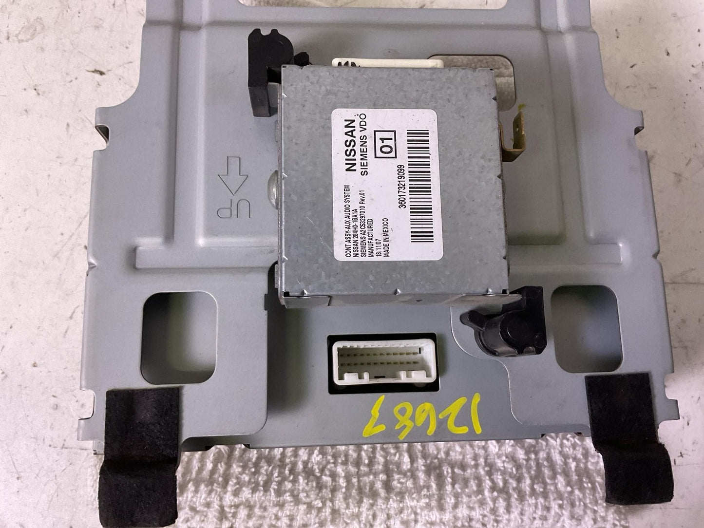 Info-gps-tv Screen INFINITI G37 08 09 10 11 12 136