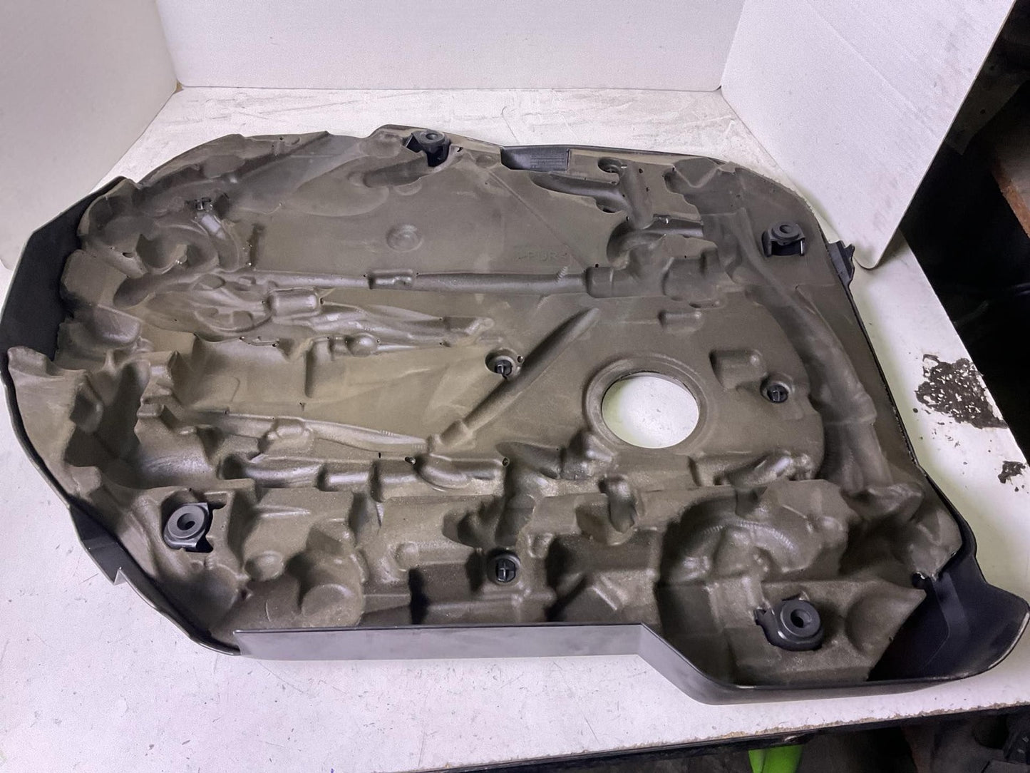 Engine Cover BMW M440I 235