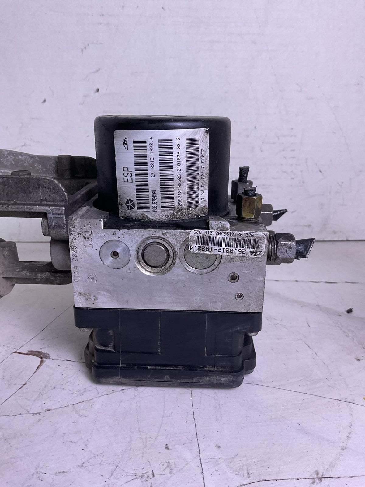 Anti-lock Brake Parts CHRYSLER 300 11 120