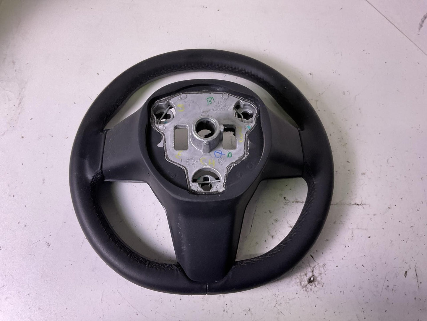 Steering Wheel TESLA MODEL Y 204