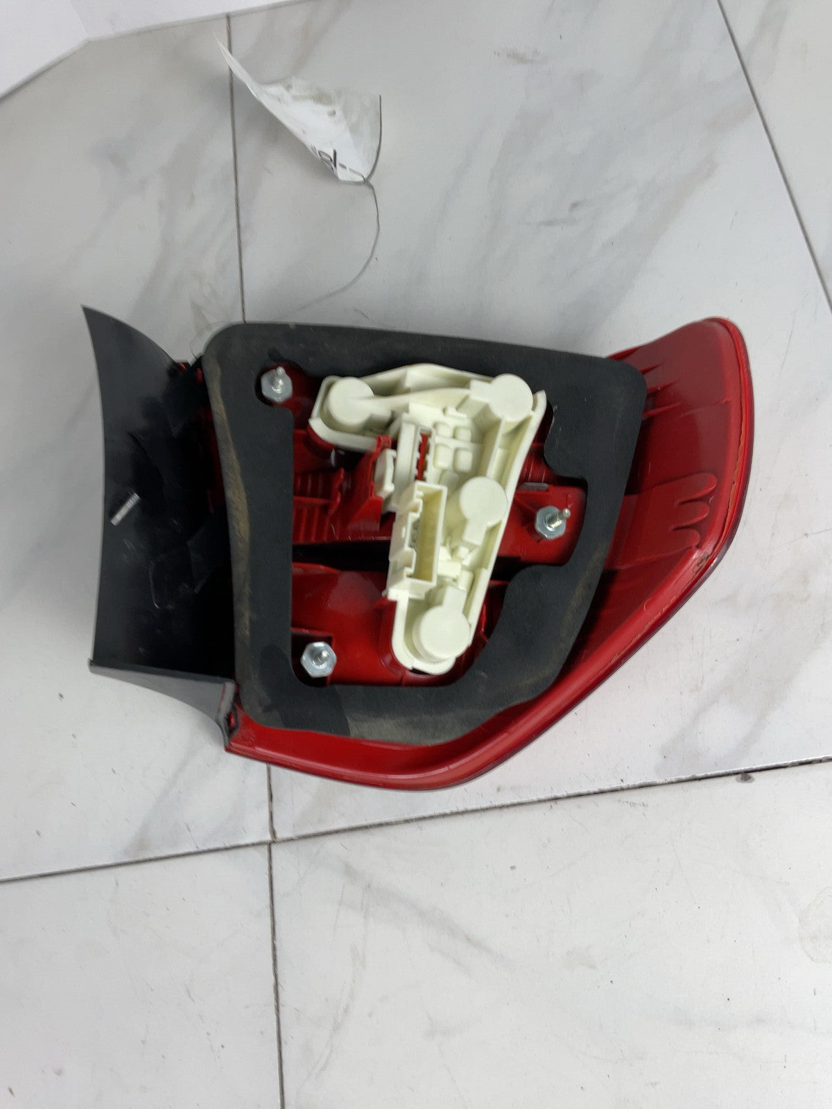 Tail Light Assembly BMW 325I Right 065