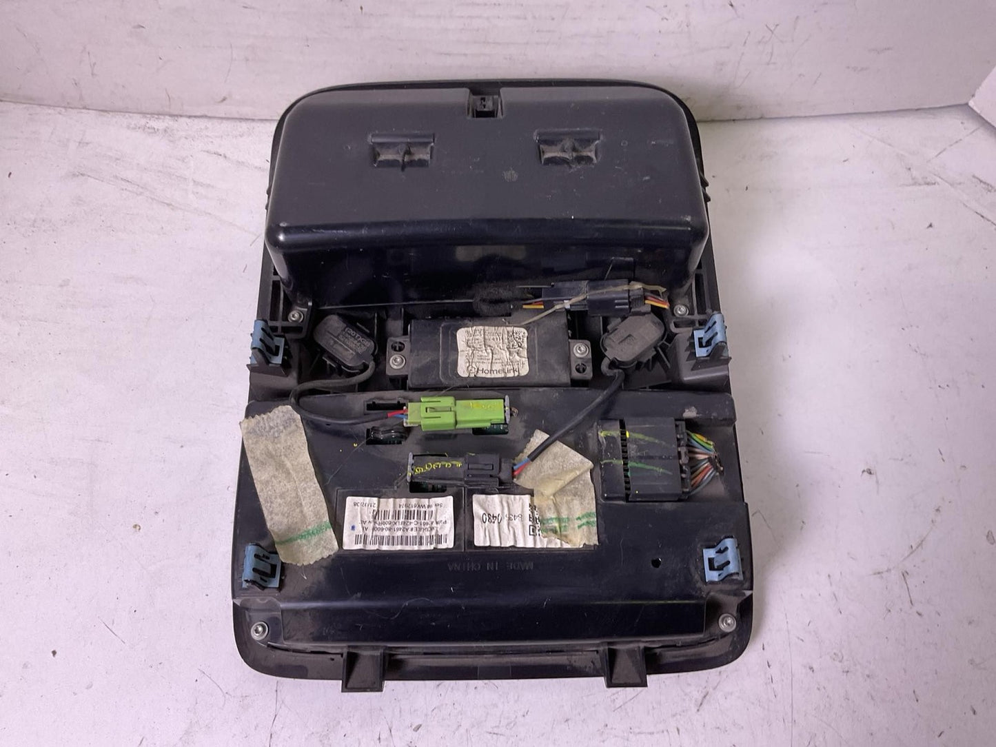 Front Console CHEVROLET BLAZER 215