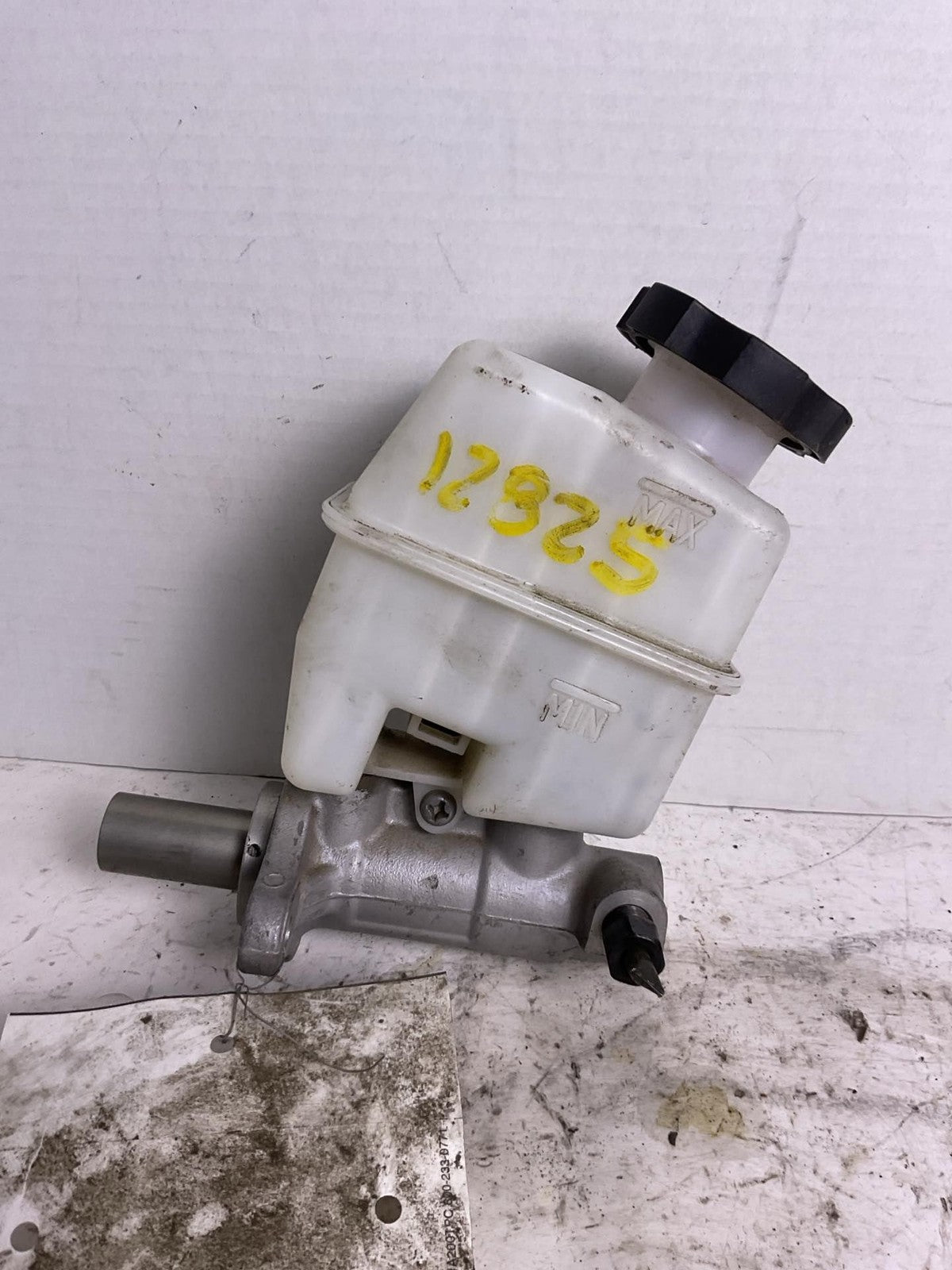 Master Cylinder HYUNDAI SONATA 15 16 17 18 1910