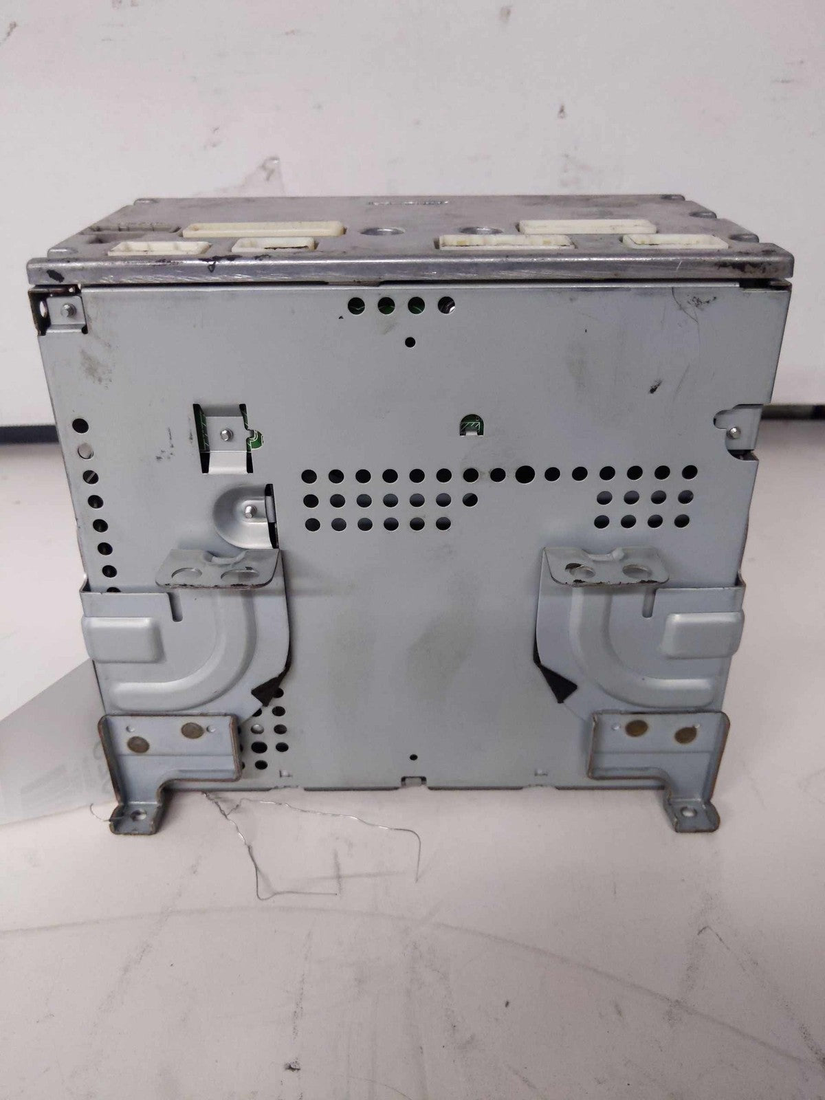 Audio & Visual Equip.(radio) INFINITI G37 08 096