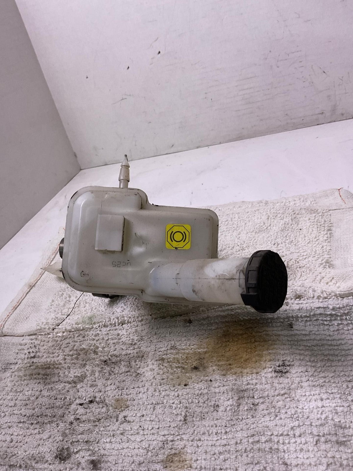 Master Cylinder NISSAN VERSA 12 13 14 15 16 17 18 192