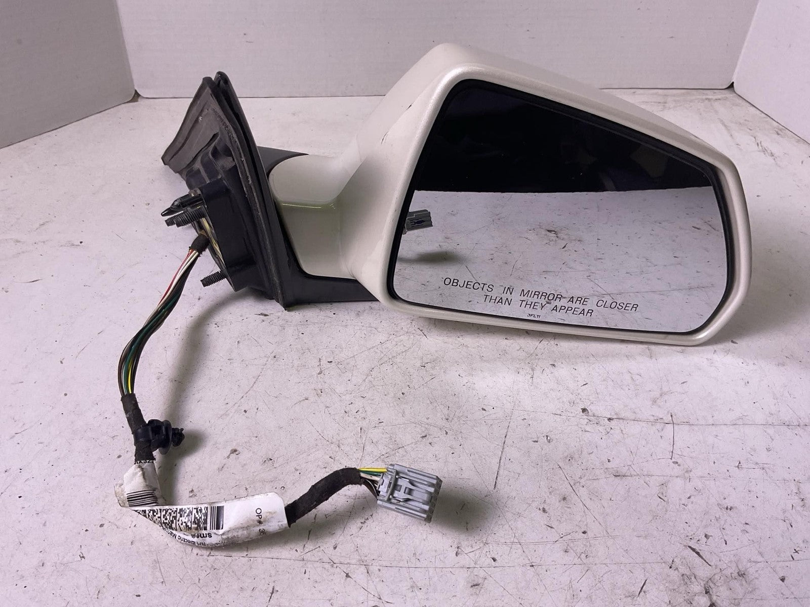 Door Mirror CADILLAC CTS Right 08 09 10 11 12 130