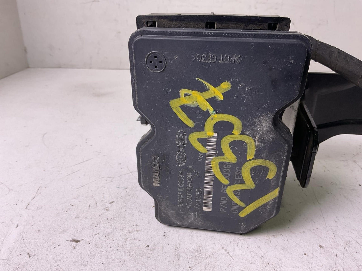 Anti-lock Brake Parts HYUNDAI ELANTRA 11 12 134