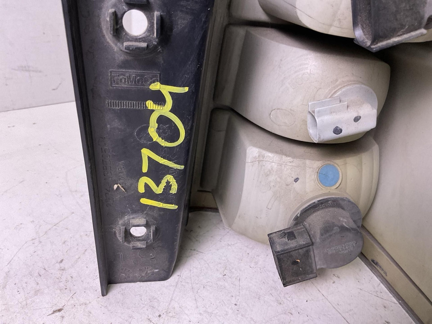 Tail Light Assembly LINCOLN NAVIGATOR Left 07 08 09 10 11 12 13 143