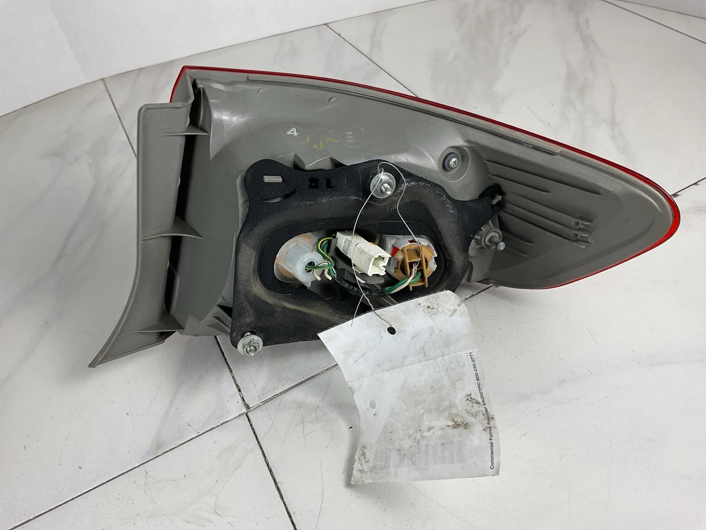 Tail Light Assembly TOYOTA COROLLA Left 09 105