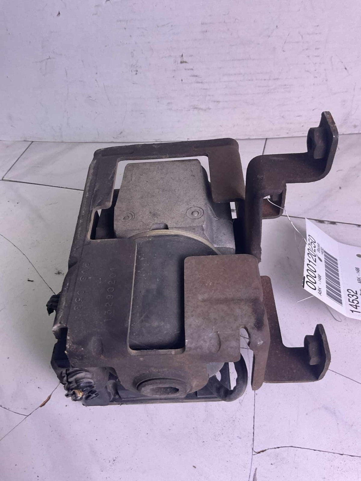 Anti-lock Brake Parts CHEVY TAHOE 00 01 023