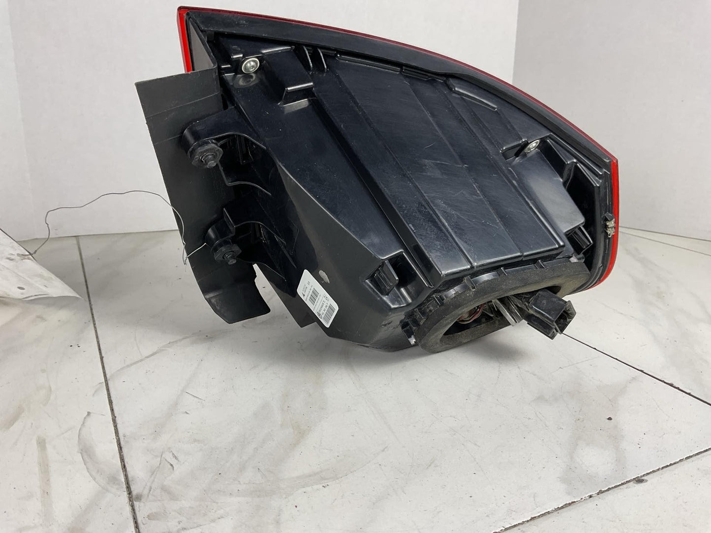 Right Passenger Side Tail Light Assembly for 2016-2019 Volkswagen PASSAT5