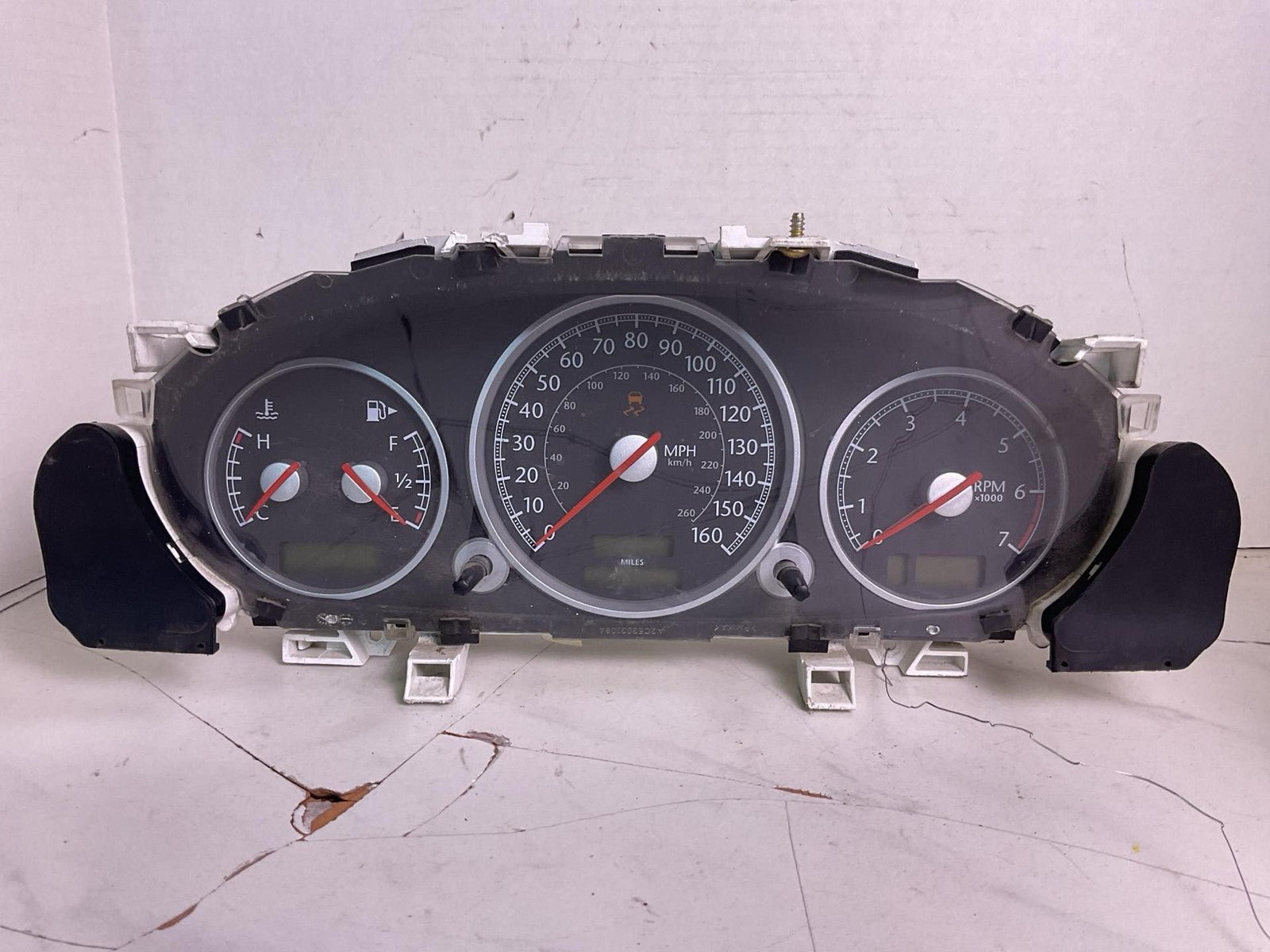 Speedometer CHRYSLER CROSSFIRE 04 050