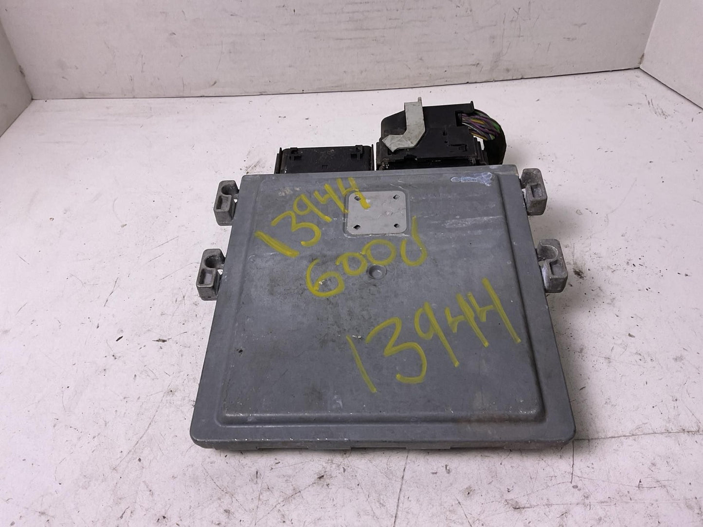 Engine/motor Brain Box FORD TRANSIT 250 16 17 18 194