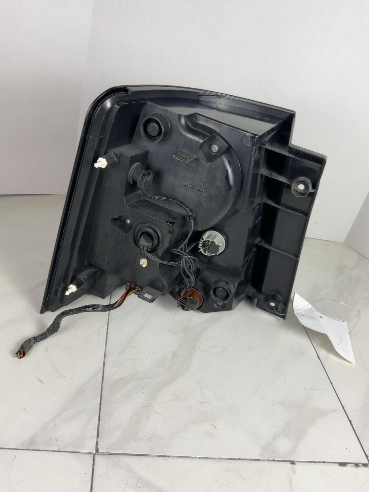 Right Passenger Side Tail Light Assembly for 2012-2013 RANGE ROVER SPORT7