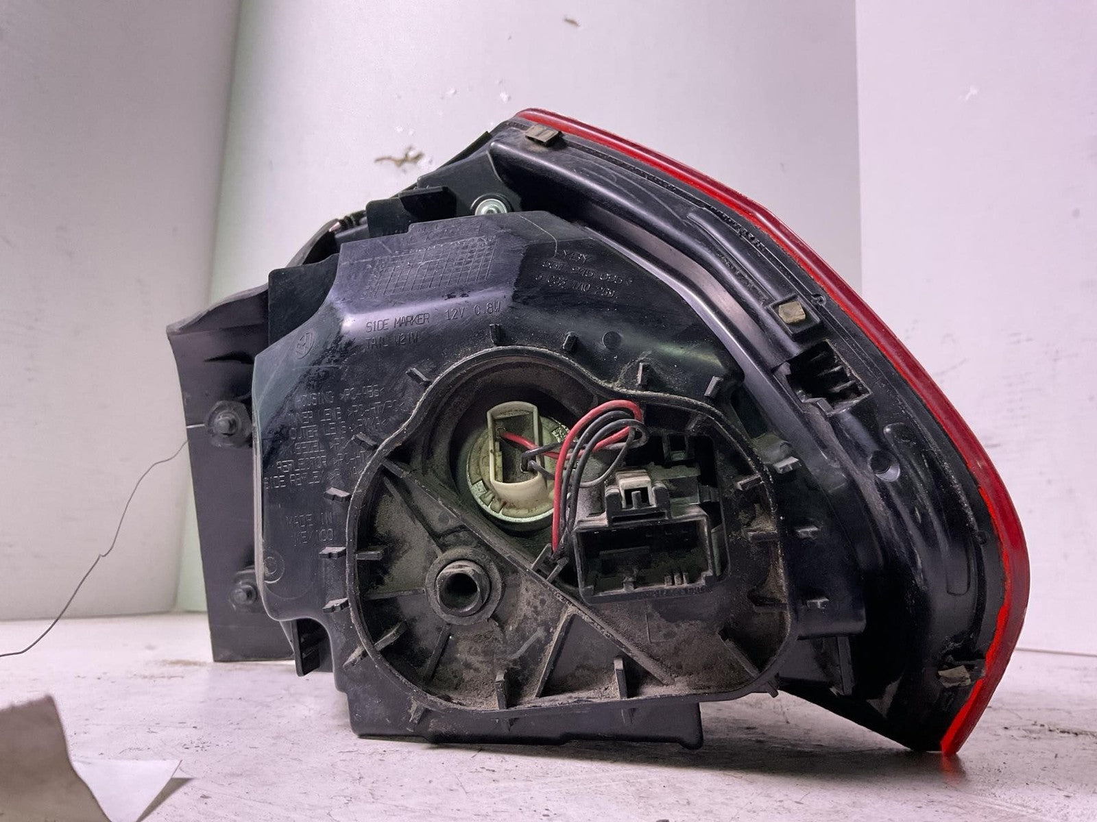 Tail Light Assembly VW PASSAT Left 162