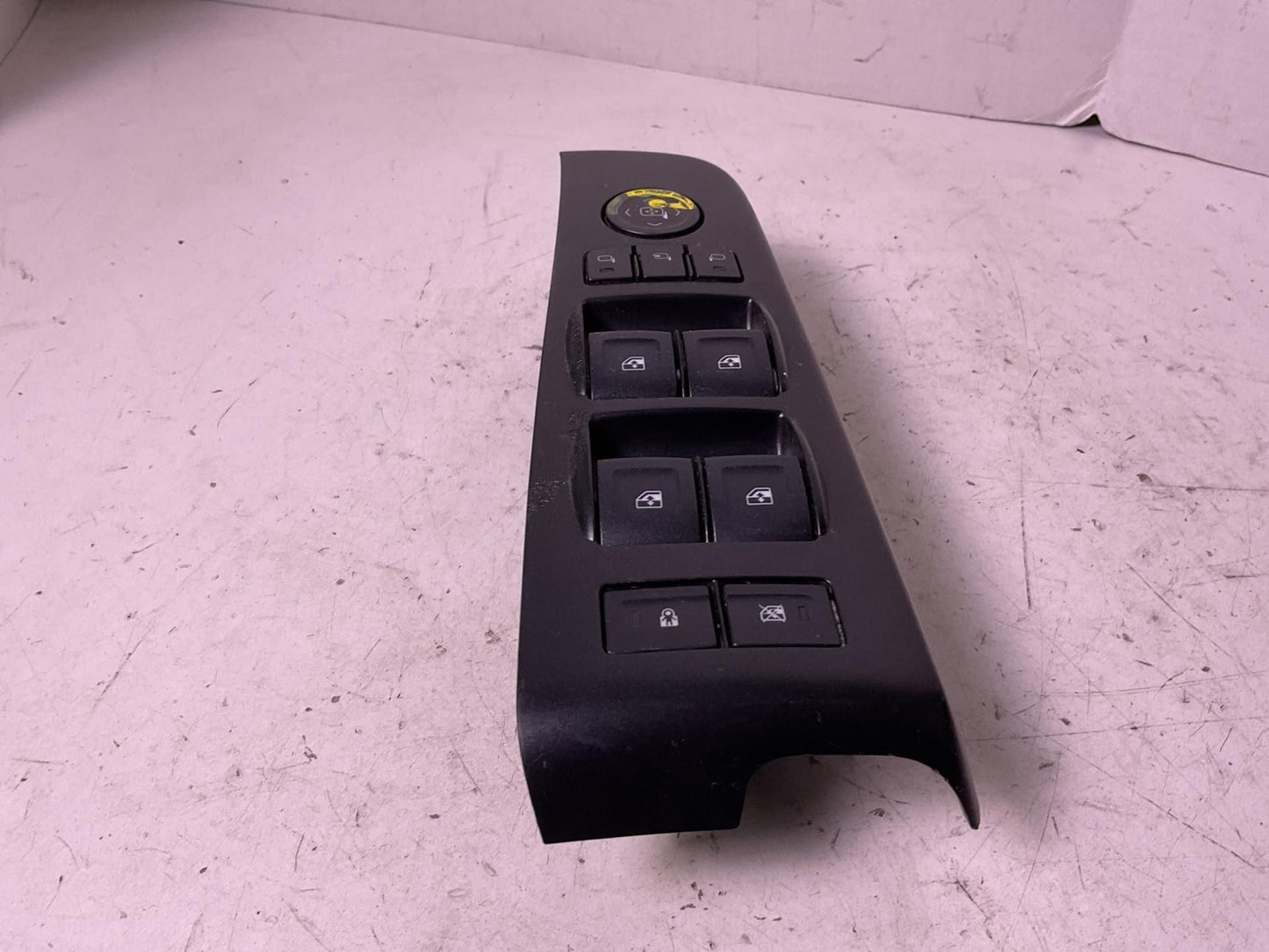 Door Switch Front CHEVY TAHOE 07 08 09 10 11 12 13 140