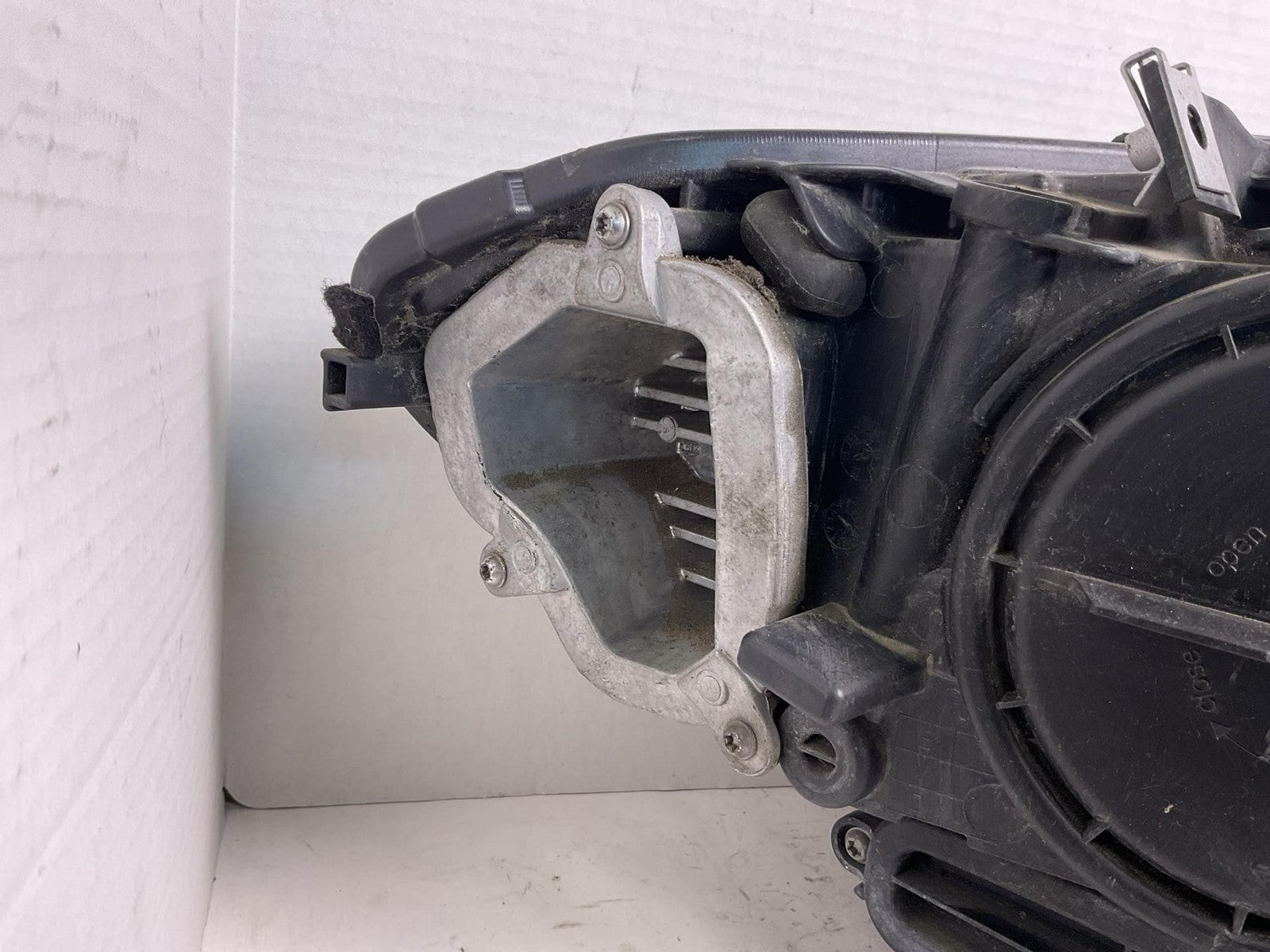 Headlamp Assembly BMW 535I Left 11 12 133