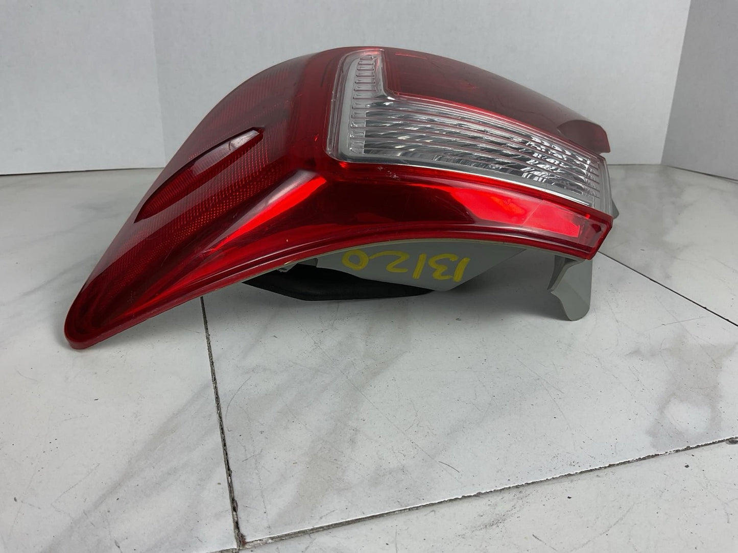 Tail Light Assembly TOYOTA CAMRY Right 12 13 143