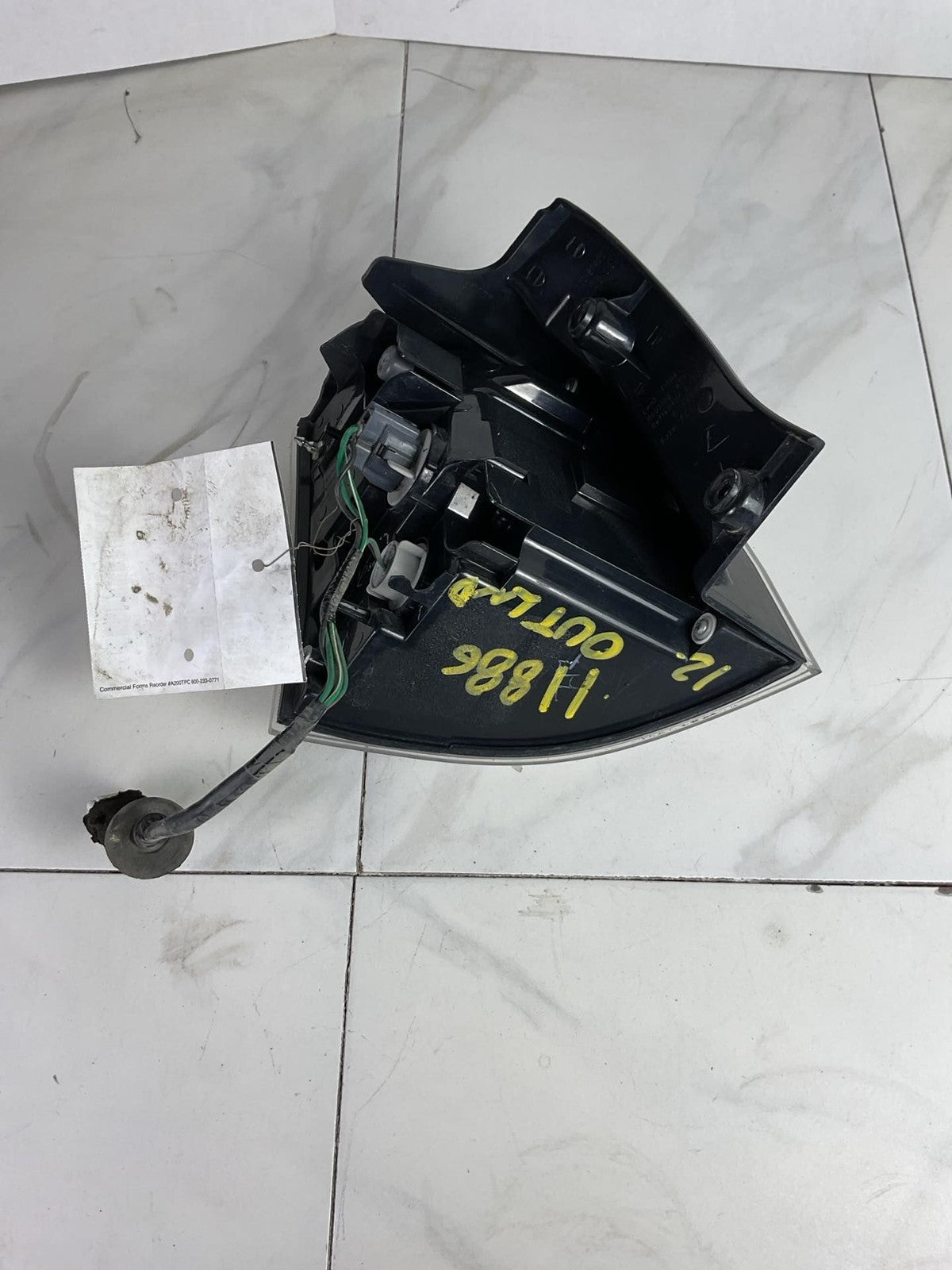 Tail Light Assembly MITSUBISHI OUTLANDER Right 07 08 09 10 11 12 135