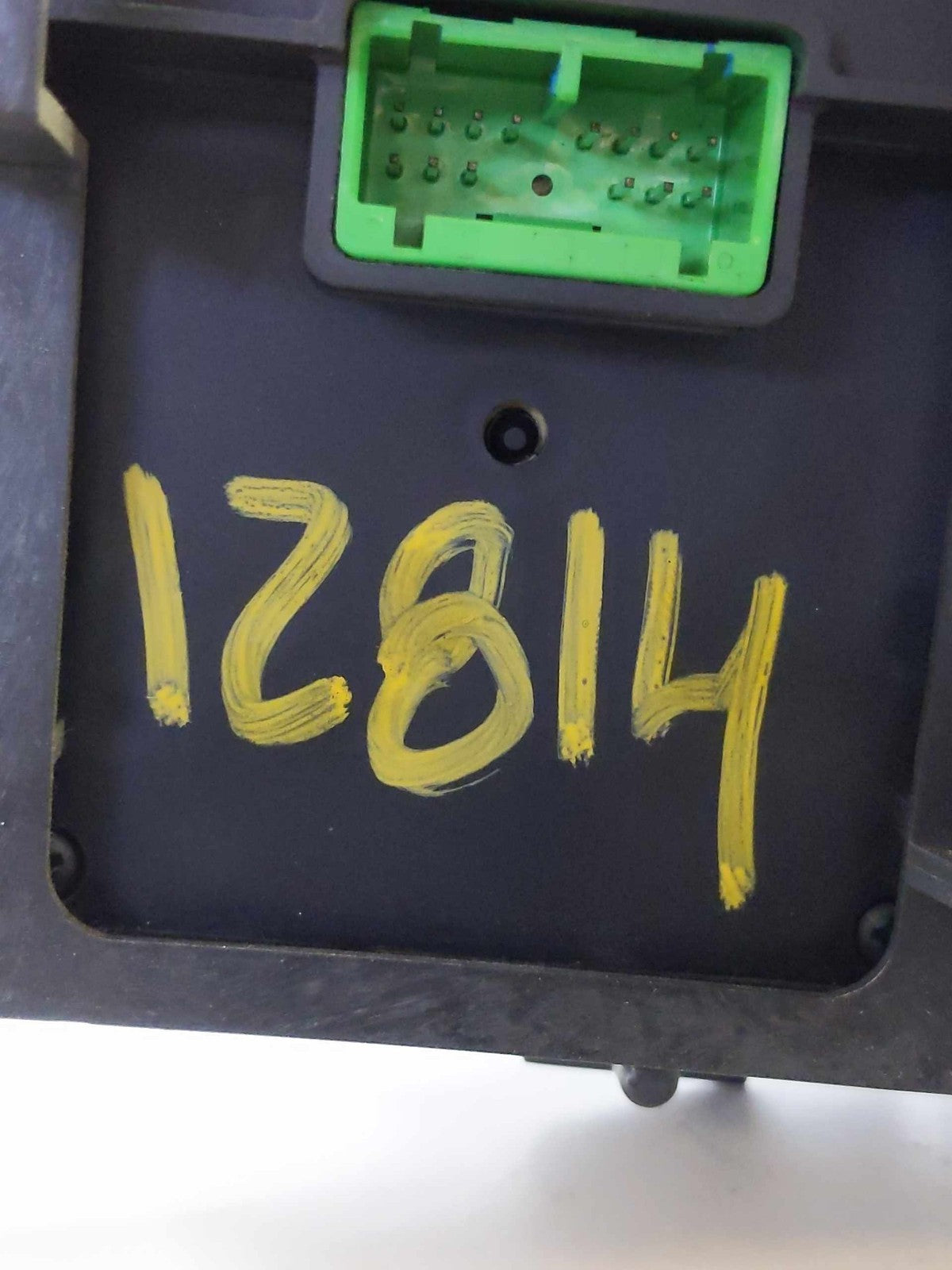 Headlight Switch (dash Mtd) CADILLAC ESCALADE 03 04 05 065