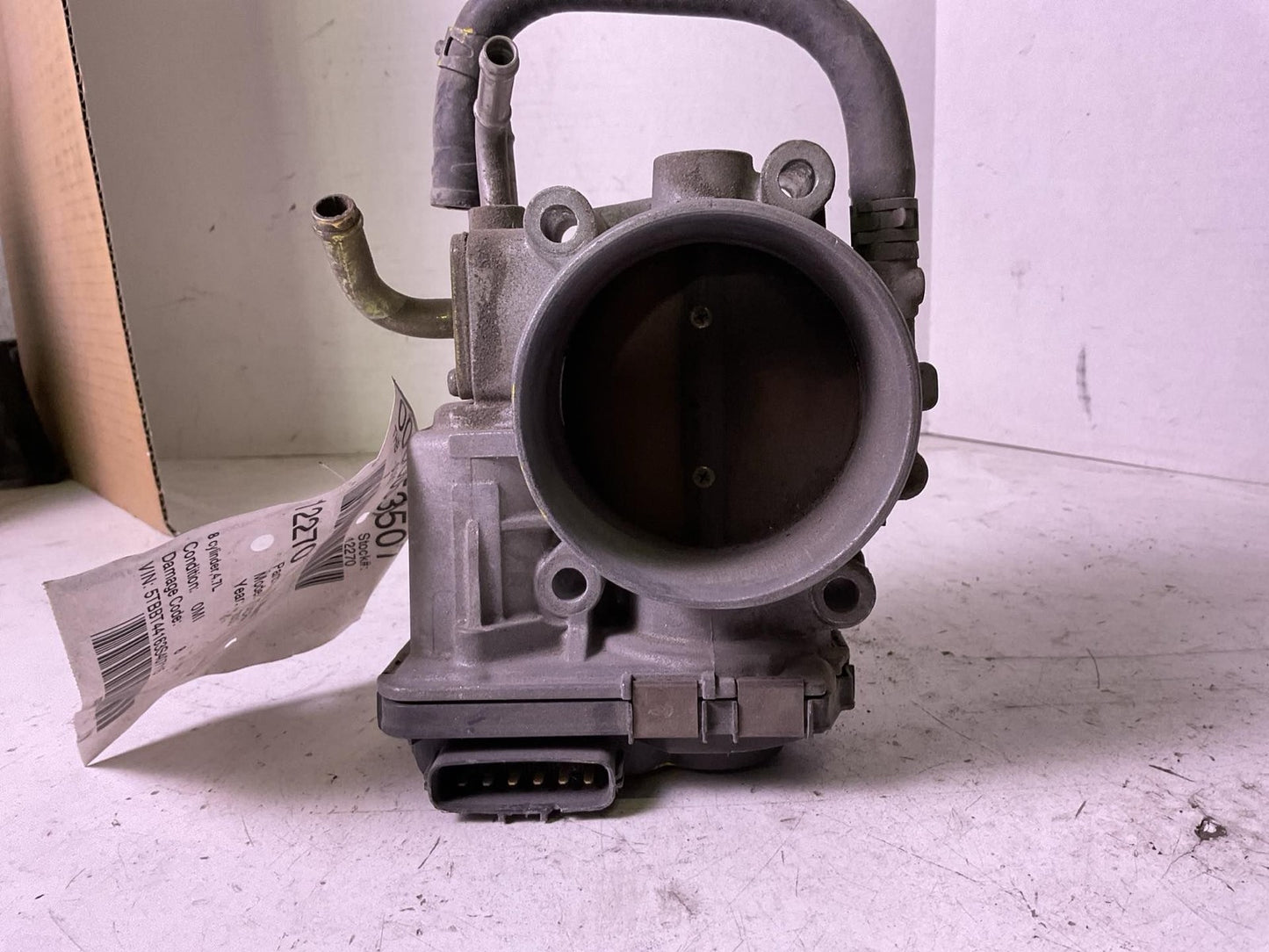 Throttle Body/valve Assy TOYOTA TUNDRA 03 040