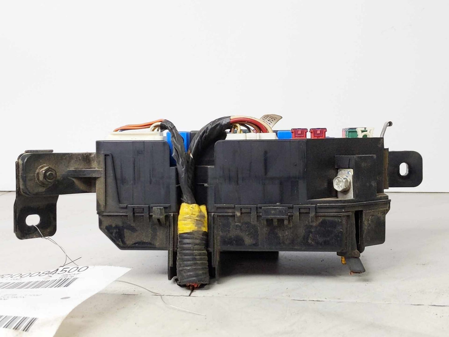 Engine Fuse Box HYUNDAI TUCSON 05 06 07 08 093