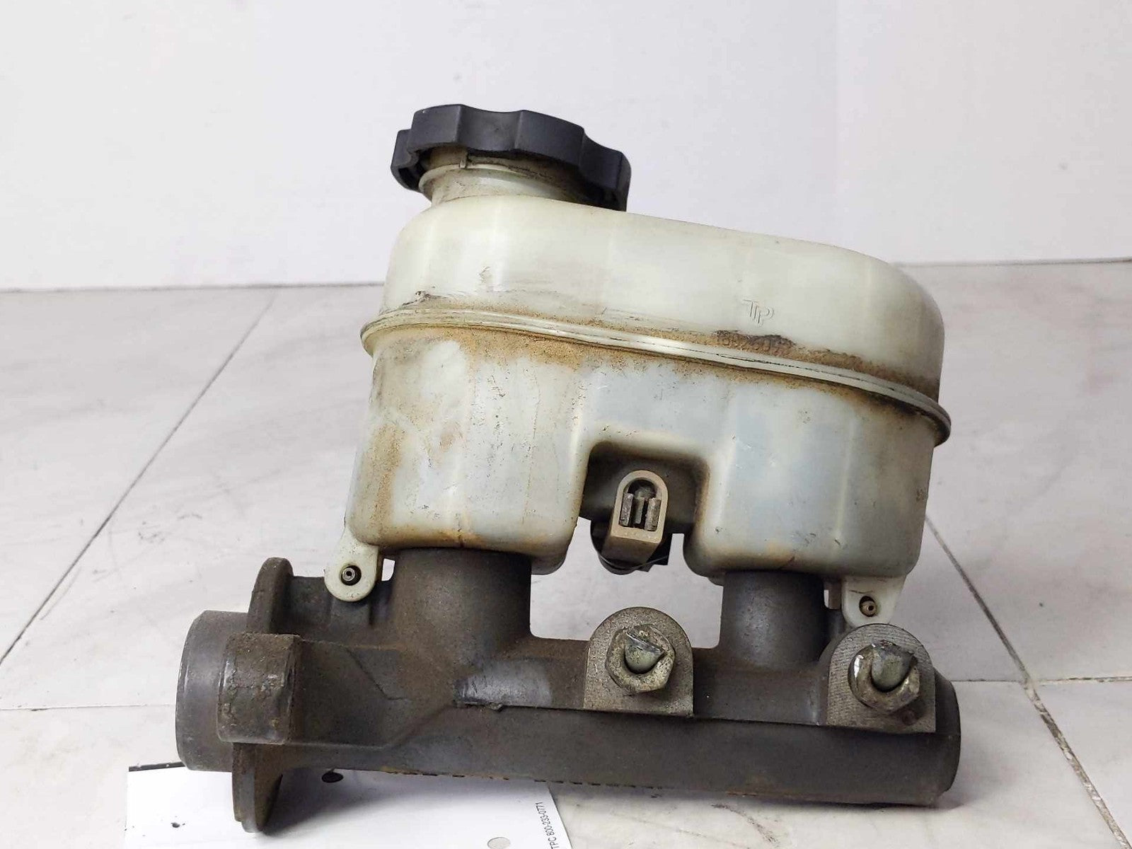 Master Cylinder S10/S15/SONOMA TRUCK 00 01 02 03 042