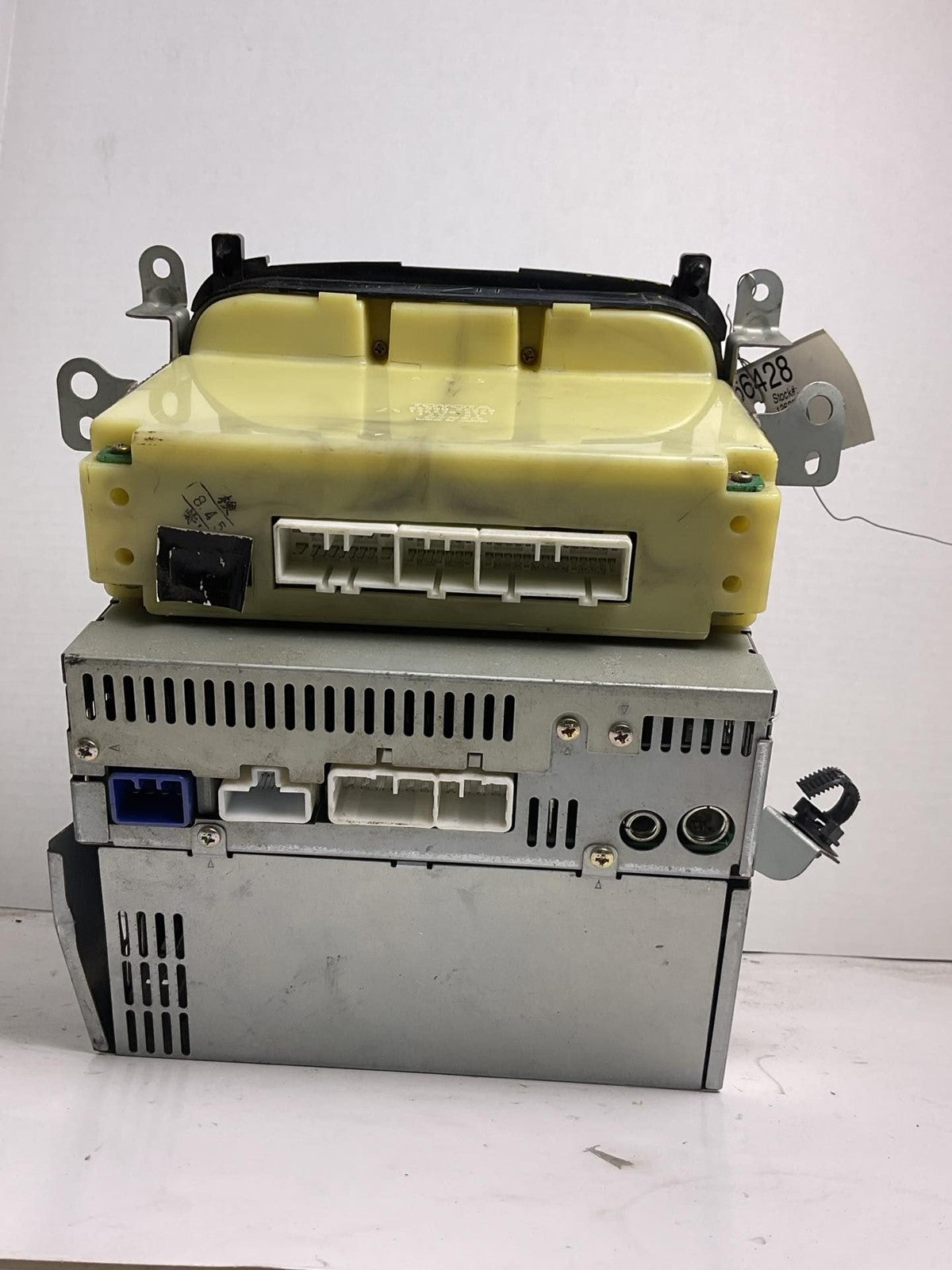 Audio & Visual Equip.(radio) LEXUS SC 300 & SC400 99 002