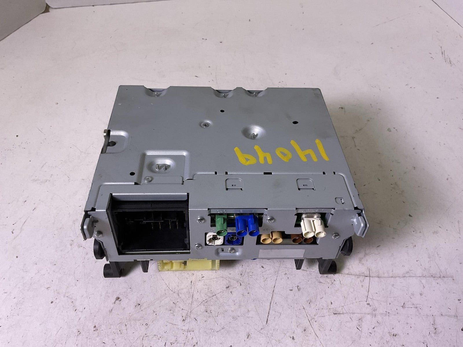 Audio & Visual Equip.(radio) MERCEDES C-CLASS 19 20 210