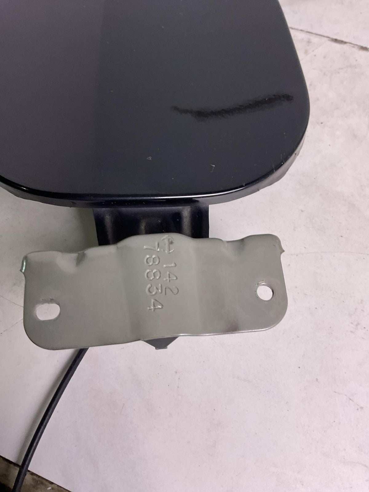 Fuel Tank Door NISSAN SENTRA 13 14 15 16 17 18 193