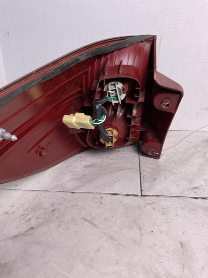 Tail Light Assembly TOYOTA SIENNA Right 06 07 08 09 101