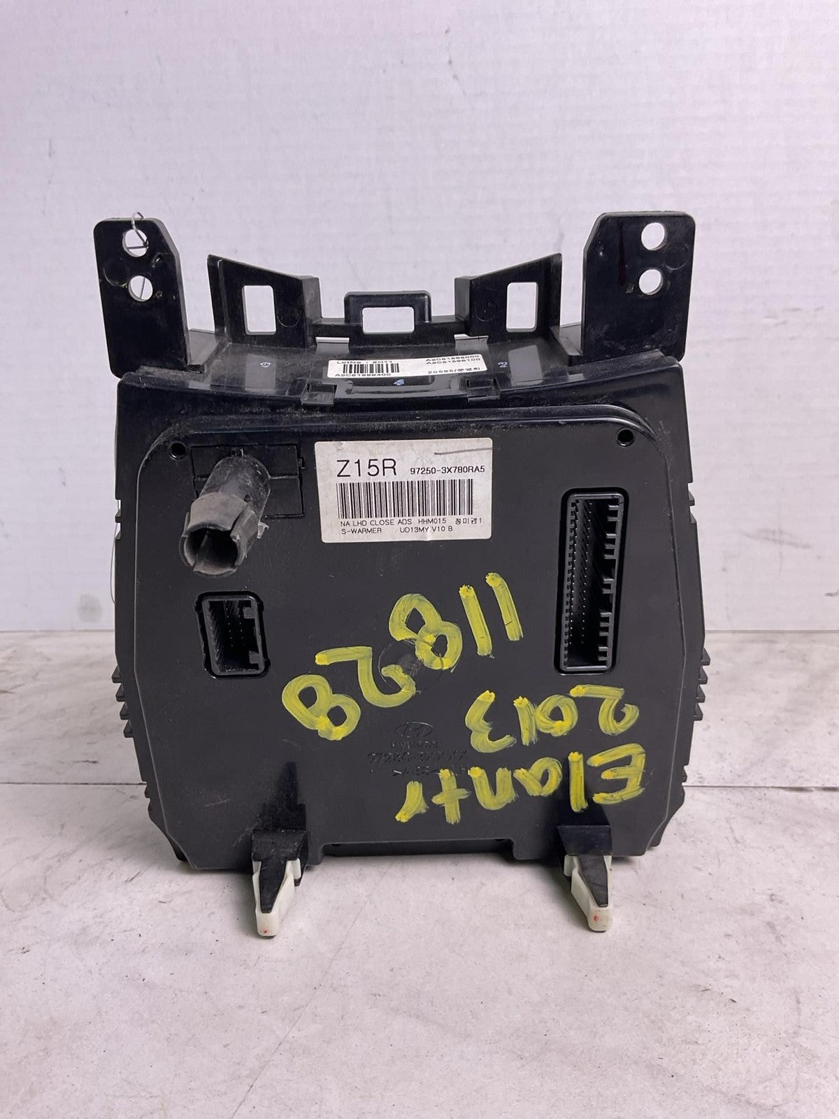 Heater A/c Control HYUNDAI ELANTRA 11 12 131