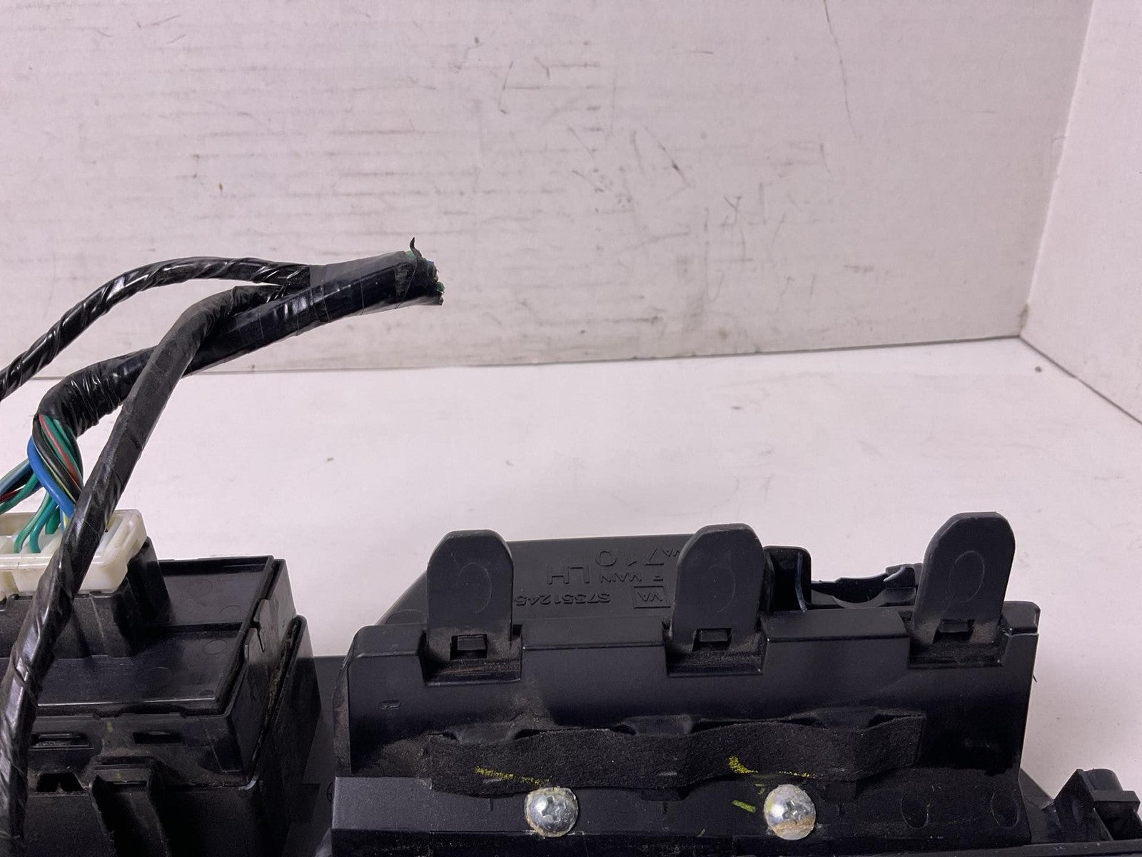 Door Switch Front SUBARU WRX 155