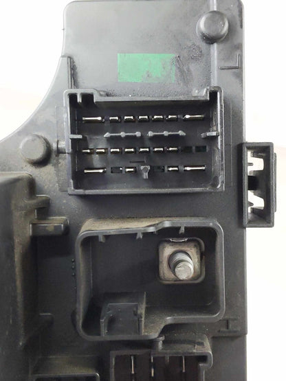 Cabin Fuse Box CHRYSLER 200 1210