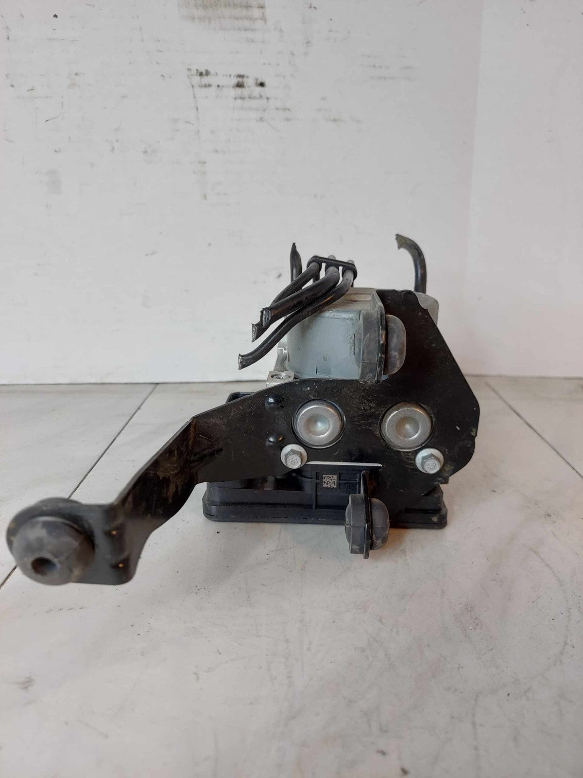 Anti-lock Brake Parts for 2017-2019 FORD ESCAPE2