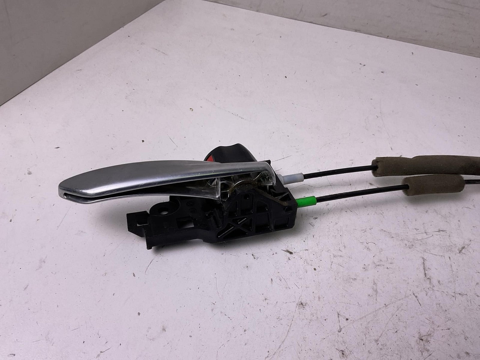 Front Door Latch TOYOTA CAMRY Right 18 19 20 21 22 23 244