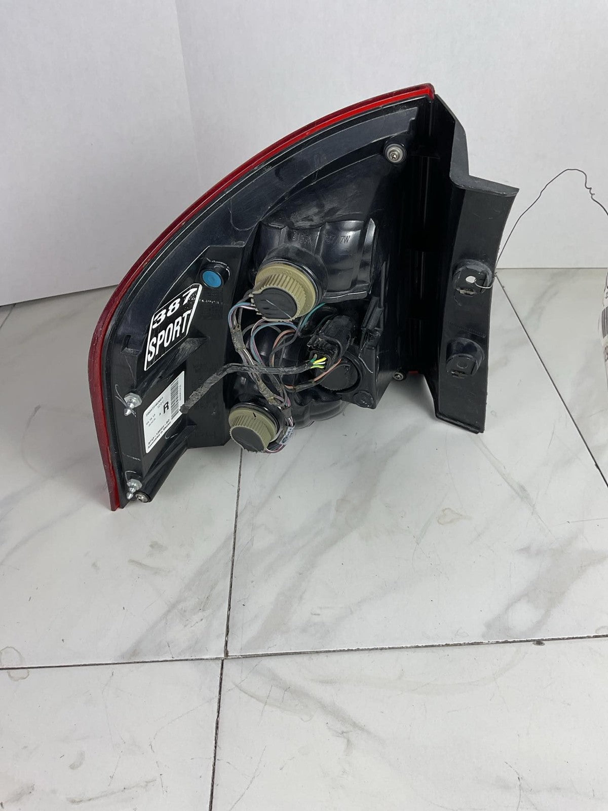 Tail Light Assembly FORD EDGE Right 11 12 13 144